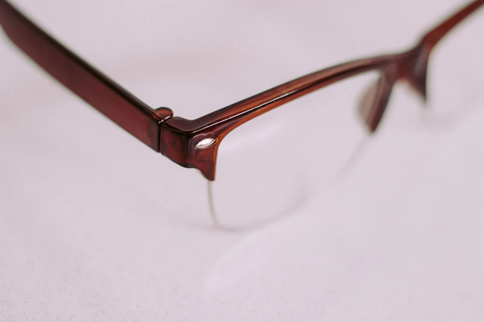 Sable 49, Pike & Wren, metal